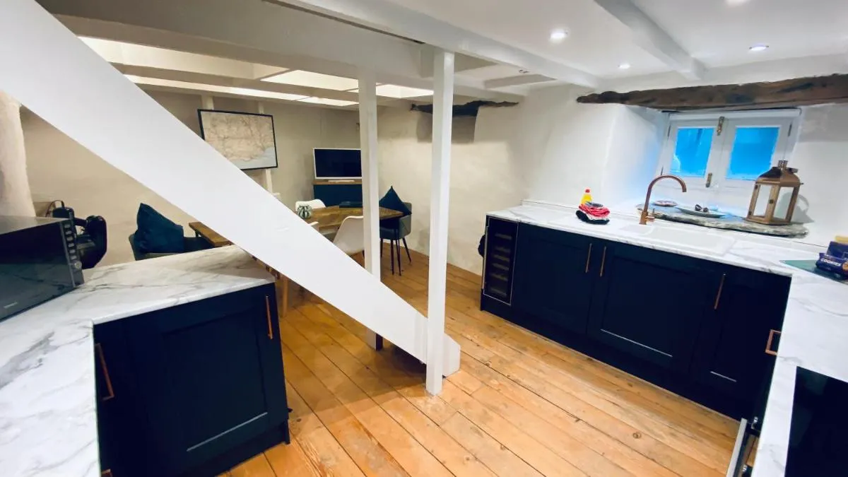 Image 6 of SPINDRIFT is A Beautiful Newly Refurbished THREE BEDROOM Private Family House located on the OLD HARBOUR and the COASTAL PATH in the Heart of Beautiful POLPERRO