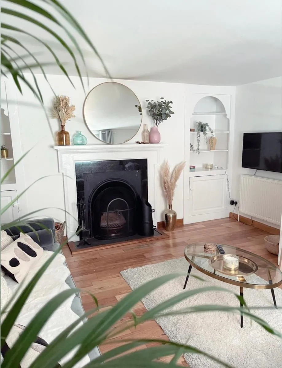 Image 4 of Seapink, Kingsand; luxury Cornish cottage with seaviews, bbq & paddleboards