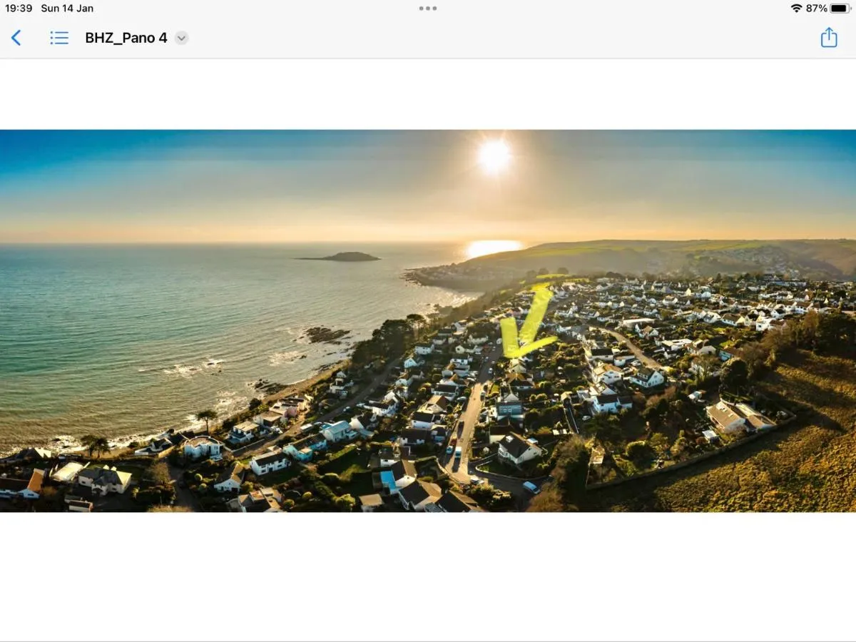 Image 4 of Seaside escape overlooking beautiful looe bay