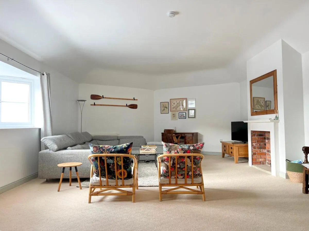 Image 4 of Spacious Home Sleeps 6 Short Walk to Port Isaac Village & Stunning Views
