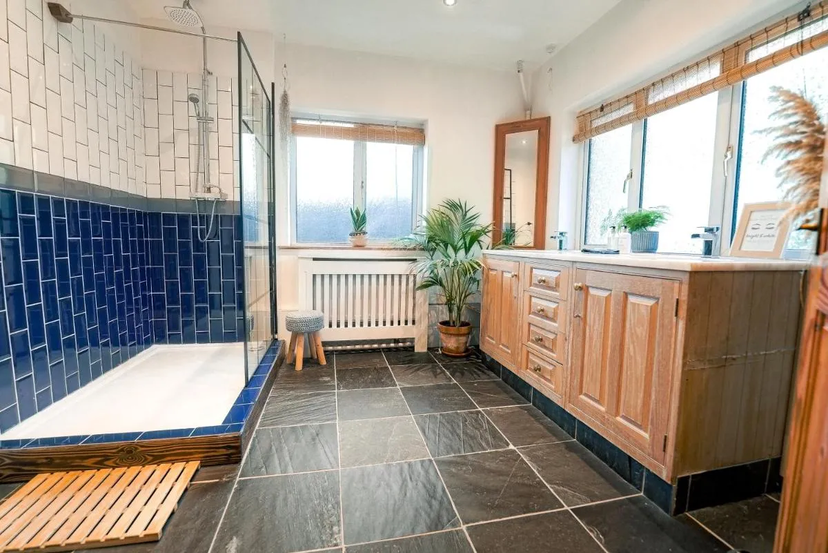 Image 6 of Spacious Sea-View Apt. Overlooking St Ives Bay