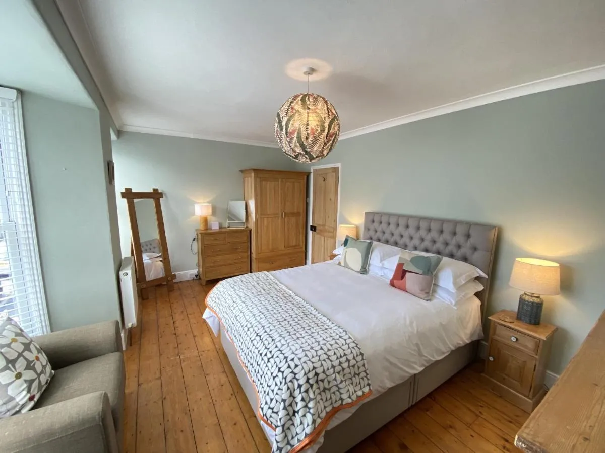 Image 1 of Spacious, seaside, Victorian home “Bay View Terrace”, Penzance