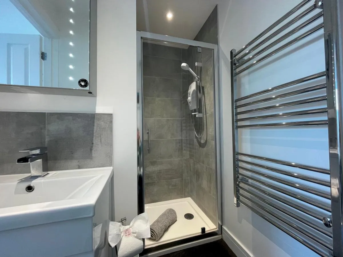Image 6 of Stunning Penthouse in Penzance “Amazing Sea Views”