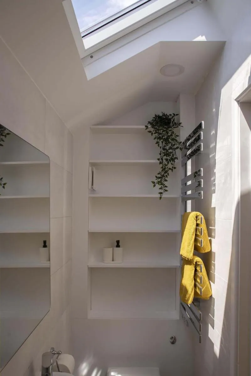 Image 3 of Stylish Boatshed with Sea Views Private Parking