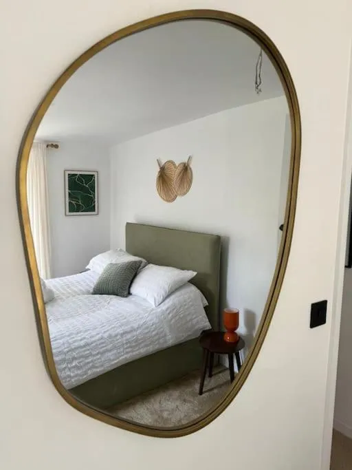 Image 3 of Stylish & central apartment close to the beach