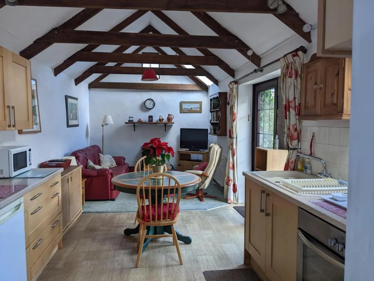 Image 1 of The Cottage, Little Trembroath
