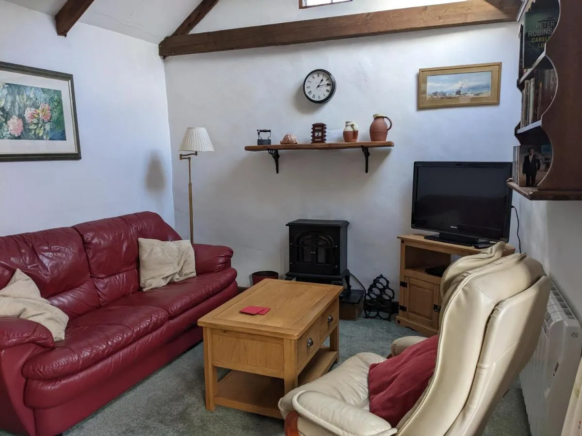 Image 2 of The Cottage, Little Trembroath