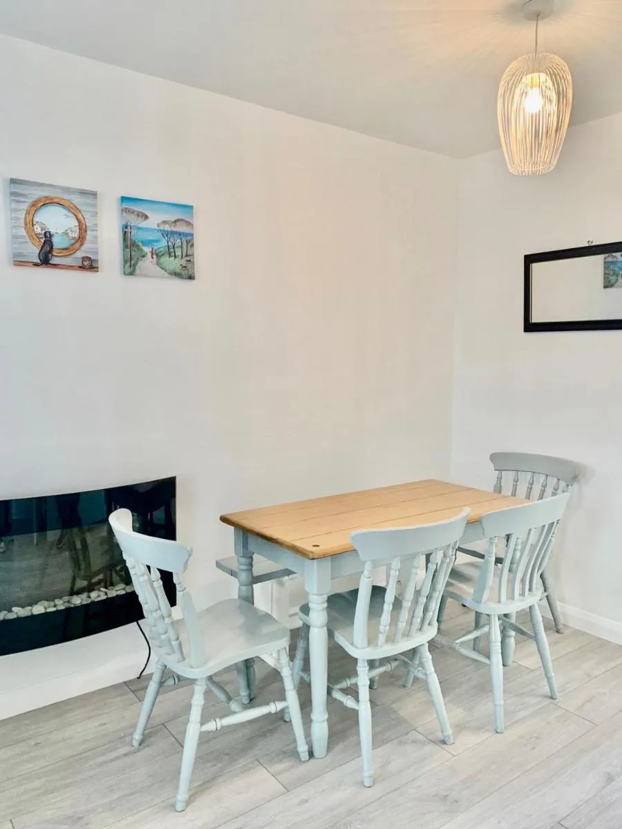 Image 6 of Towan Beach Holiday Flat