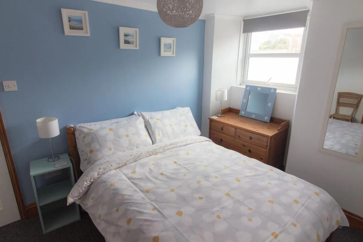 Image 1 of Utopia Apartments