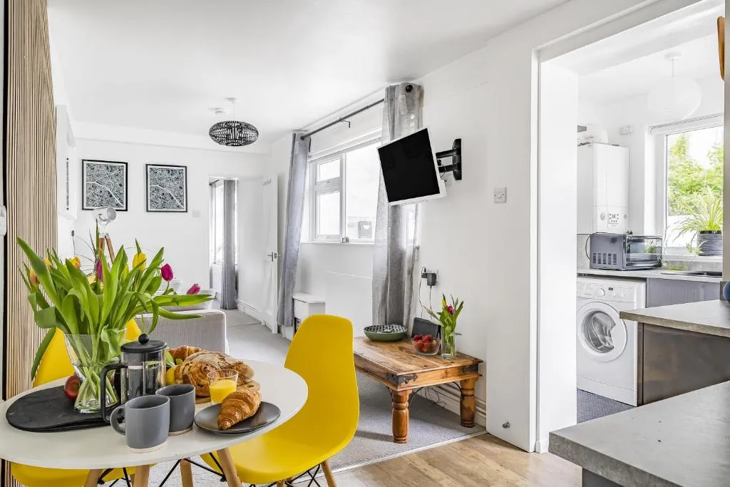 Image of Waters Edge Holiday Home in Hayle, West Cornwall