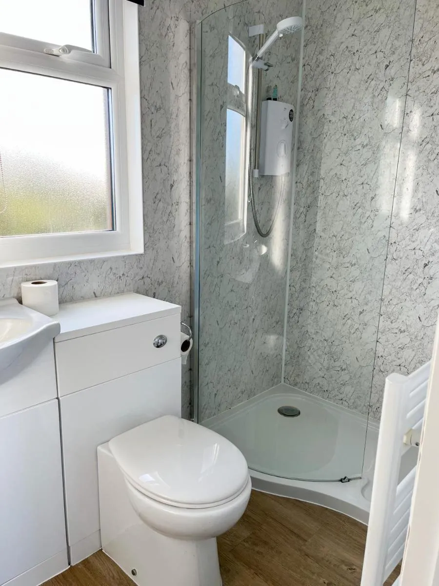 Image 5 of Whitsand Bay Tamar Bedroom