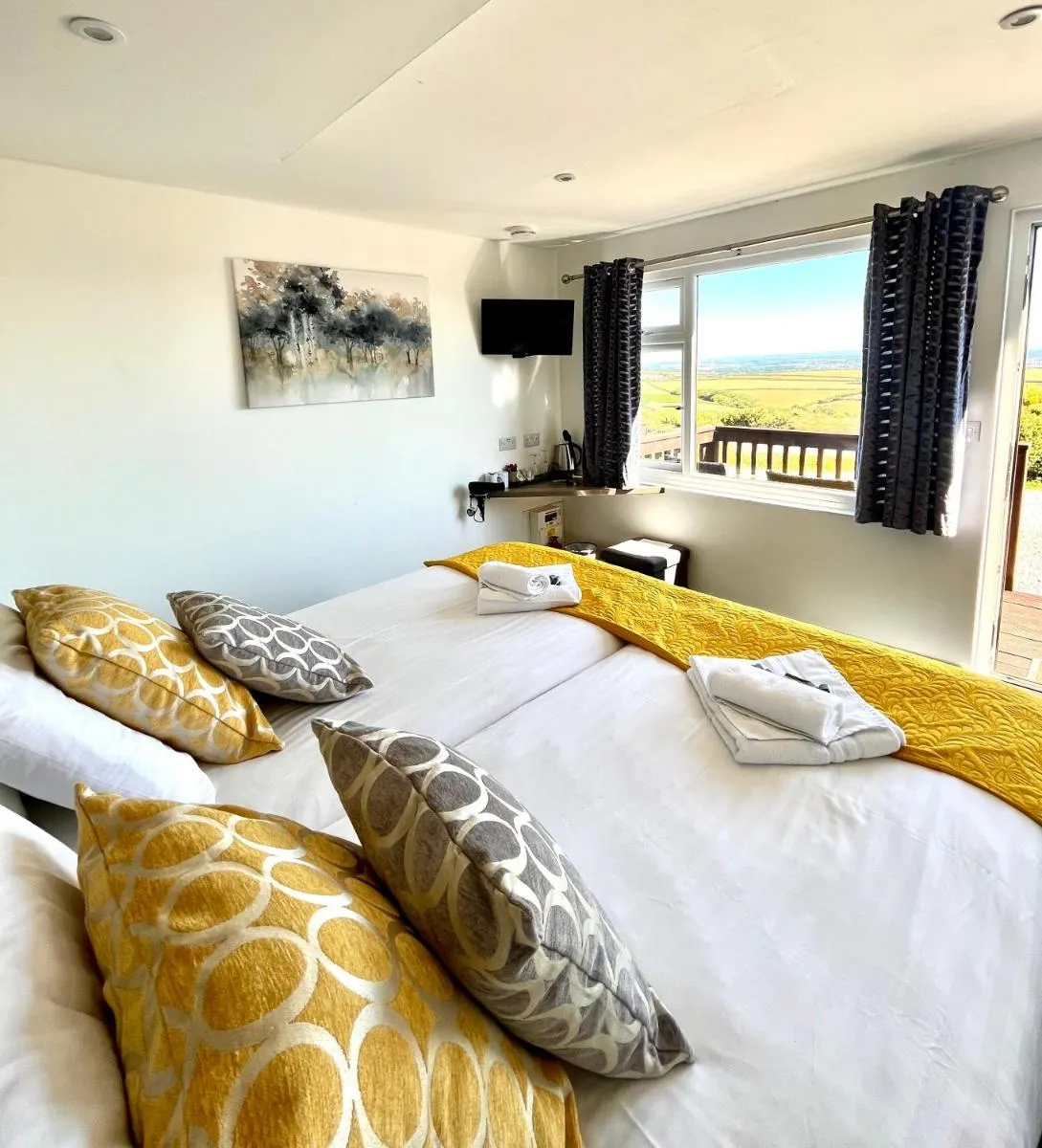 Image 4 of Whitsand Bay Tamar Bedroom