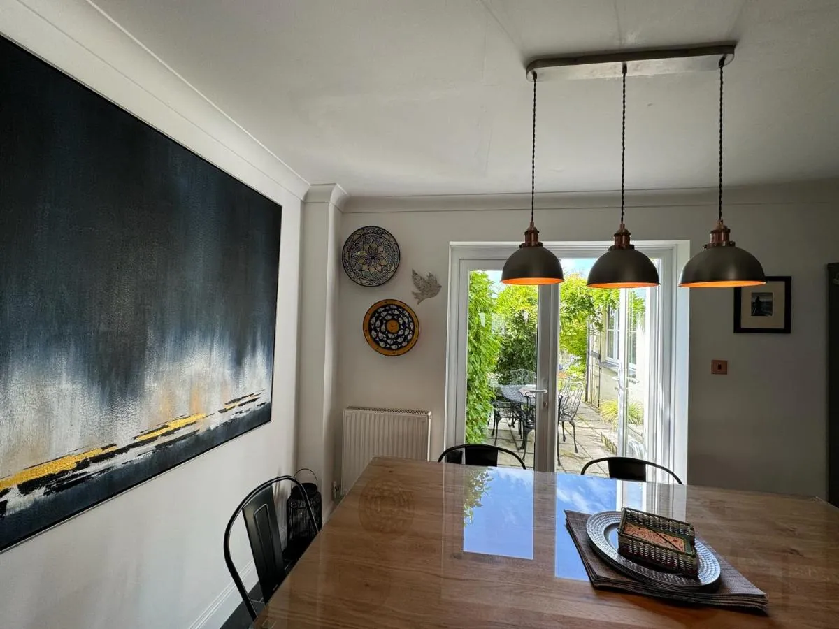 Image 4 of Wisteria House 3 bed sleeps 6