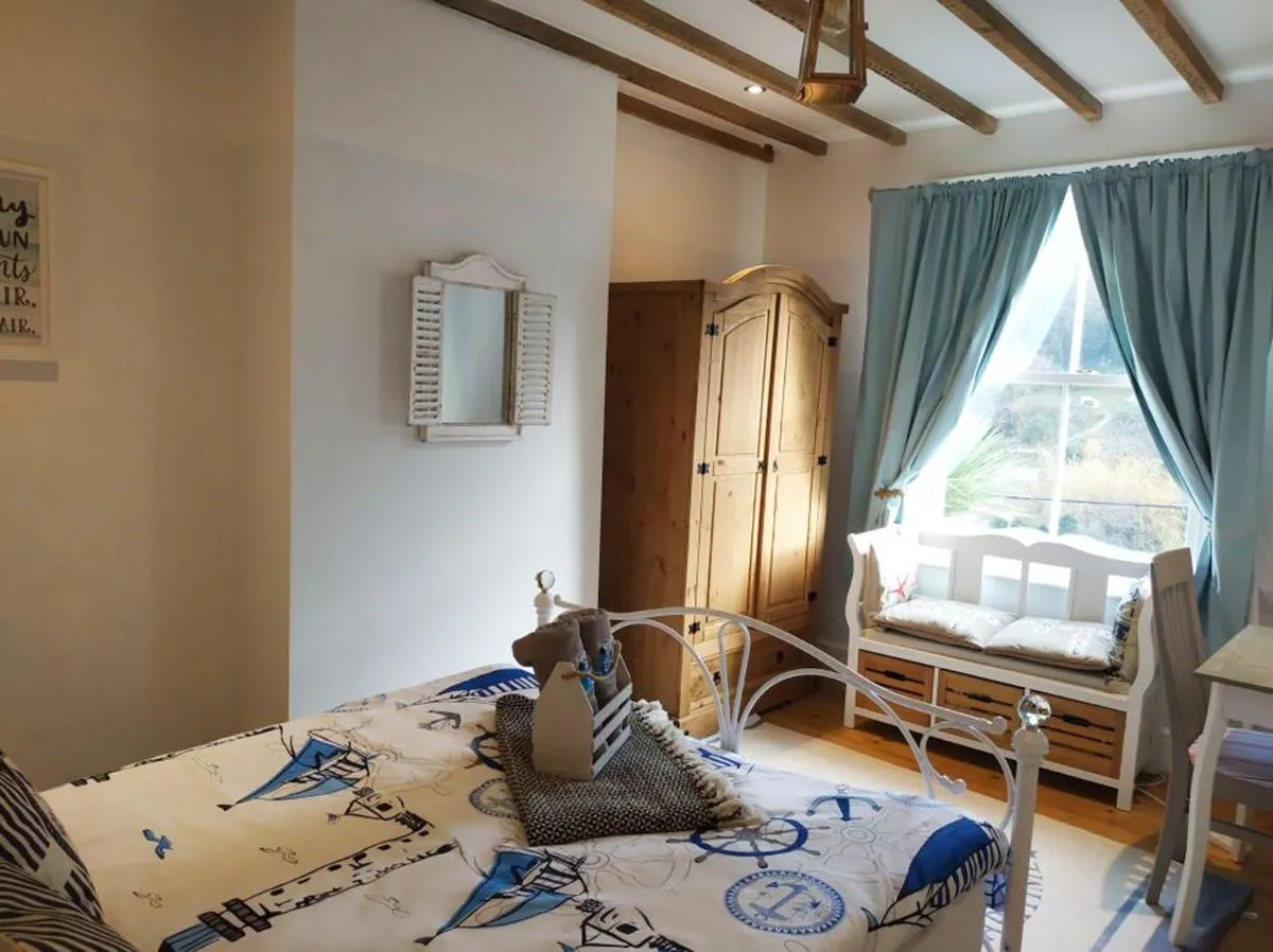 Image 1 of dog friendly nancecliff cottages